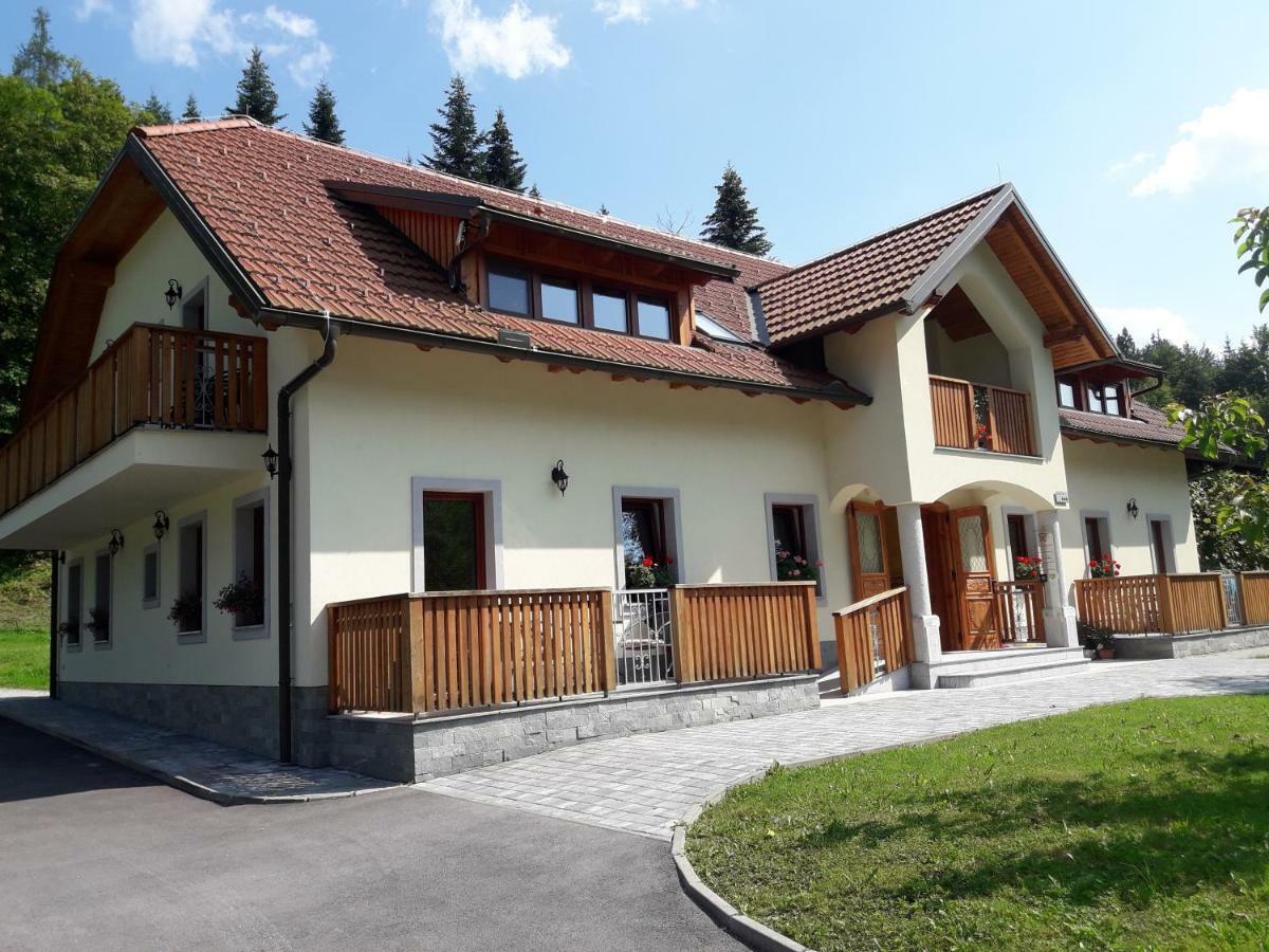 Simnovi Apartmaji - Surrounded By Nature Kamnik