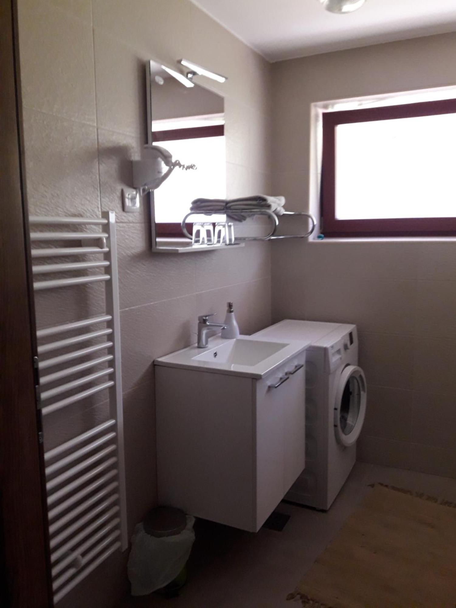 Simnovi Apartmaji - Surrounded By Nature