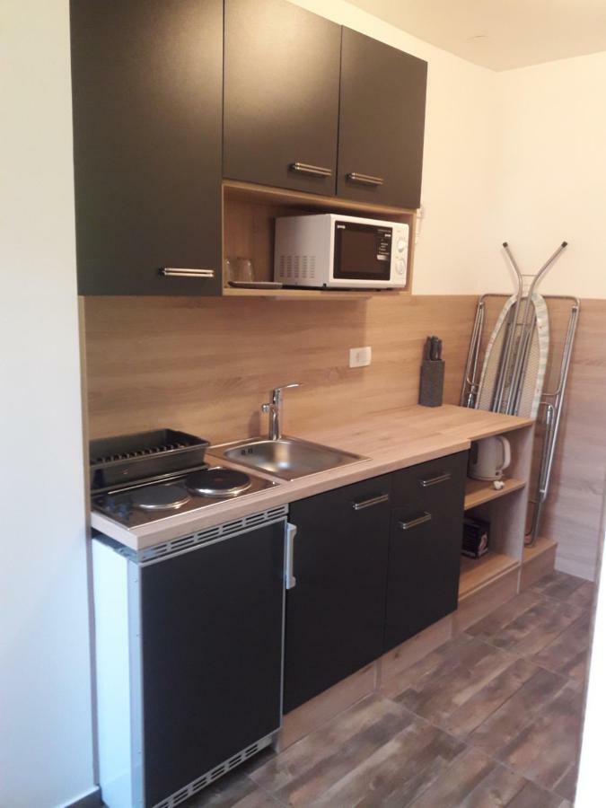 Simnovi Apartmaji - Surrounded By Nature *